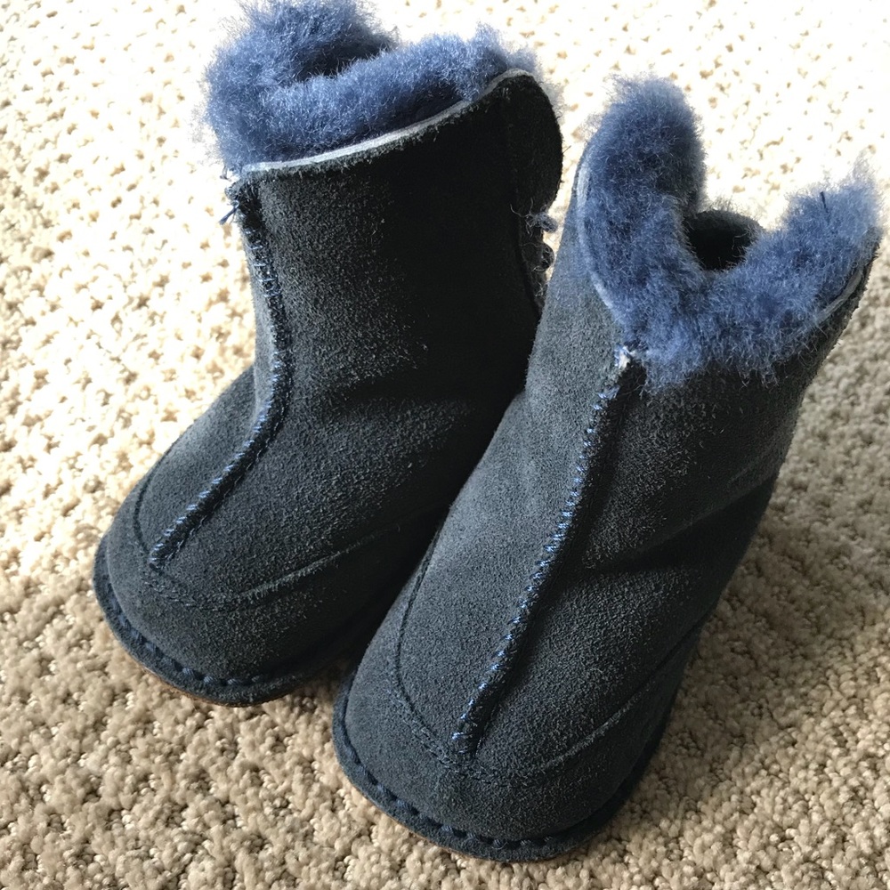 Infant boy uggs
